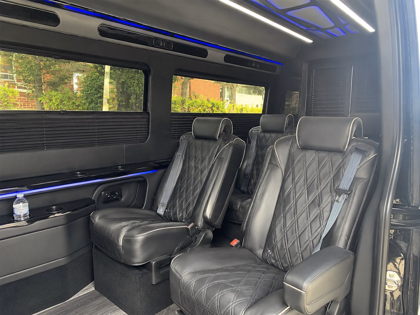 baltimore 12 passenger sprinter van inside