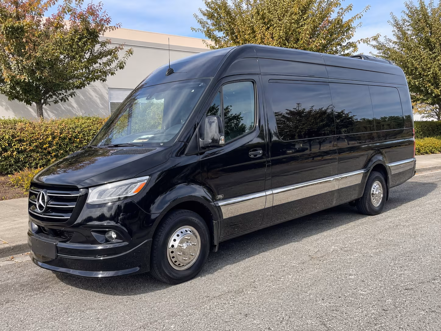 baltimore 12 passenger sprinter van