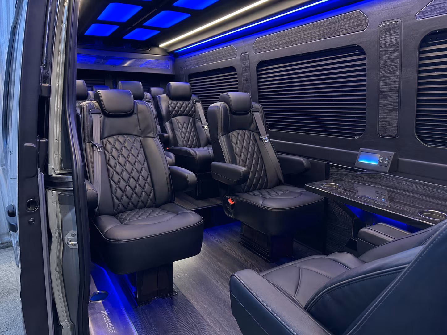 baltimore 20 passenger sprinter van inside
