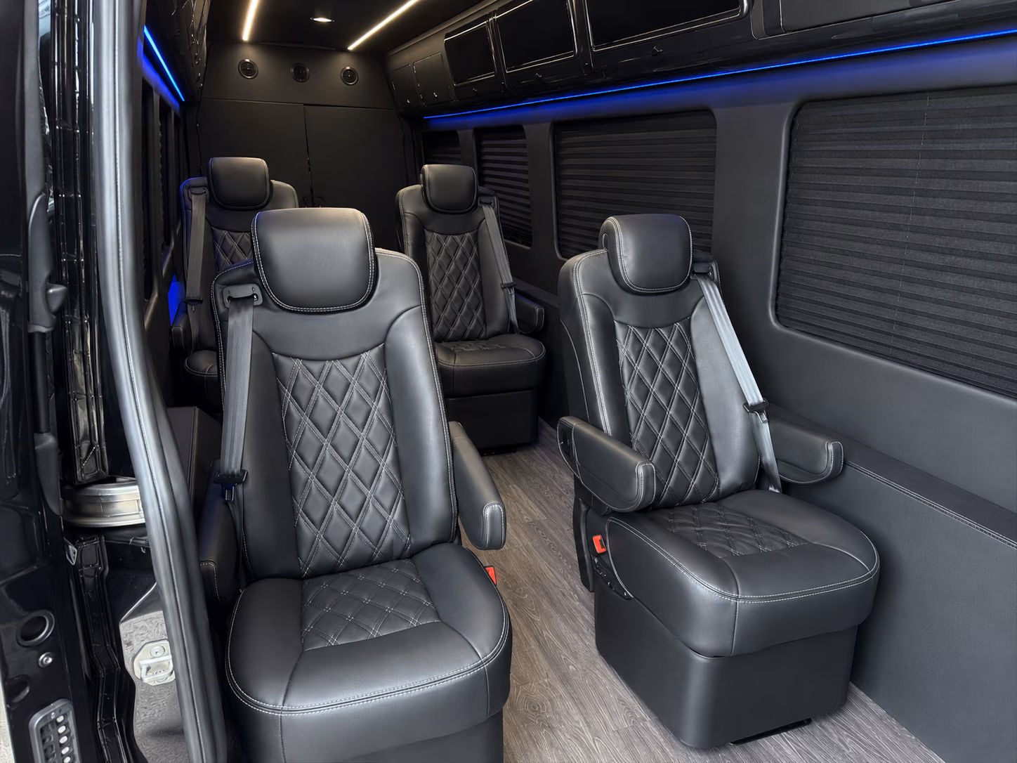 baltimore 8 passenger sprinter van interior